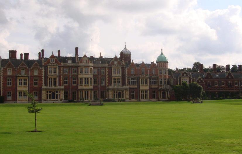 英国大学研究生实习课程,英国大学硕士课程一览表