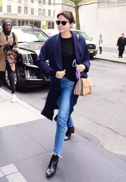 呢子大衣你必须得有几件好的,好看的呢子大衣推荐颜色