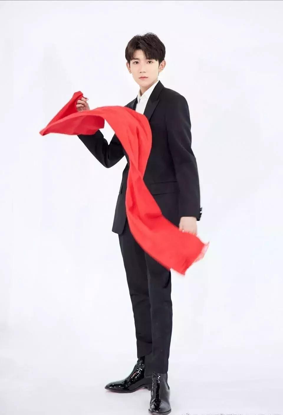 沈腾王源搞笑名场面王牌对王牌,王牌对王牌王源沈腾队长对决