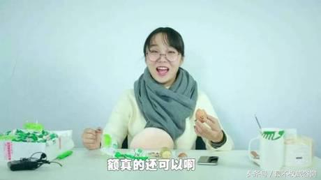 外国人吃毛蛋的感觉,外国人吃毛鸡蛋的感受