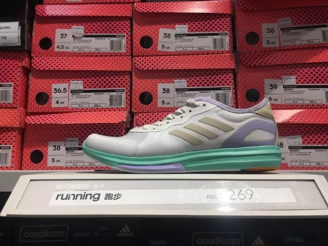 时代广场奥特莱斯打折店,katespade是什么档次