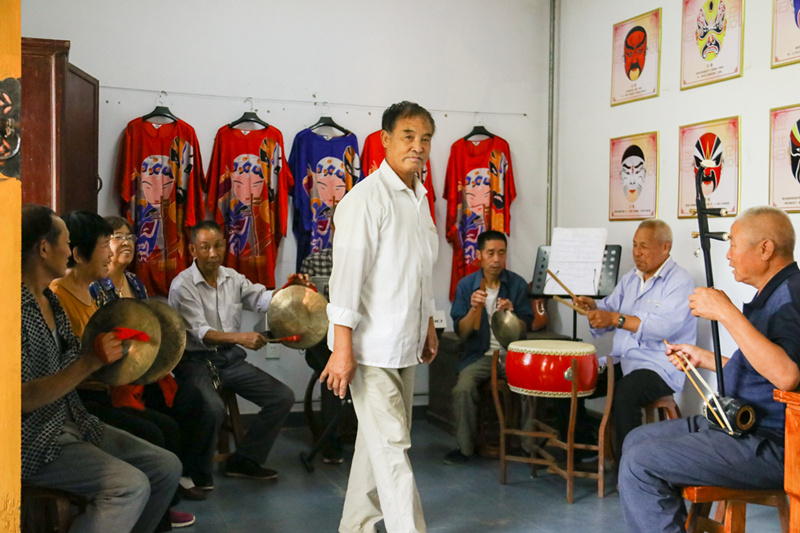 当我老了就住在人数不多的小镇,当我老了我想在平遥这样过