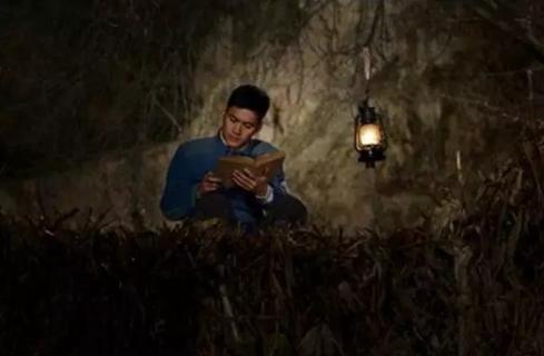 平凡的世界催人泪下的曲目,平凡的世界经典歌曲