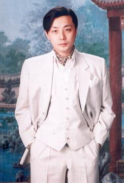 蔡济文,集国荣与克勤的声线于一体的歌手,还有谁认识他