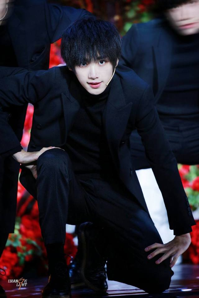 丁程鑫那些年看tfboys的眼神,丁程鑫哪一年进tf家族