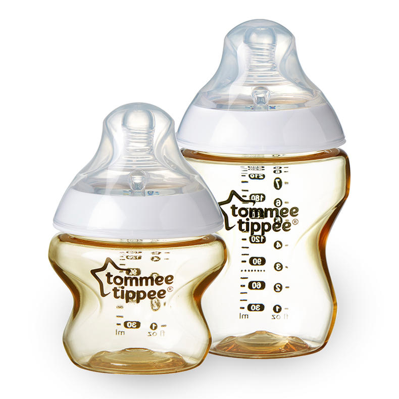 宝宝坐飞机哭闹不停视频,两岁坐飞机如何防止哭闹