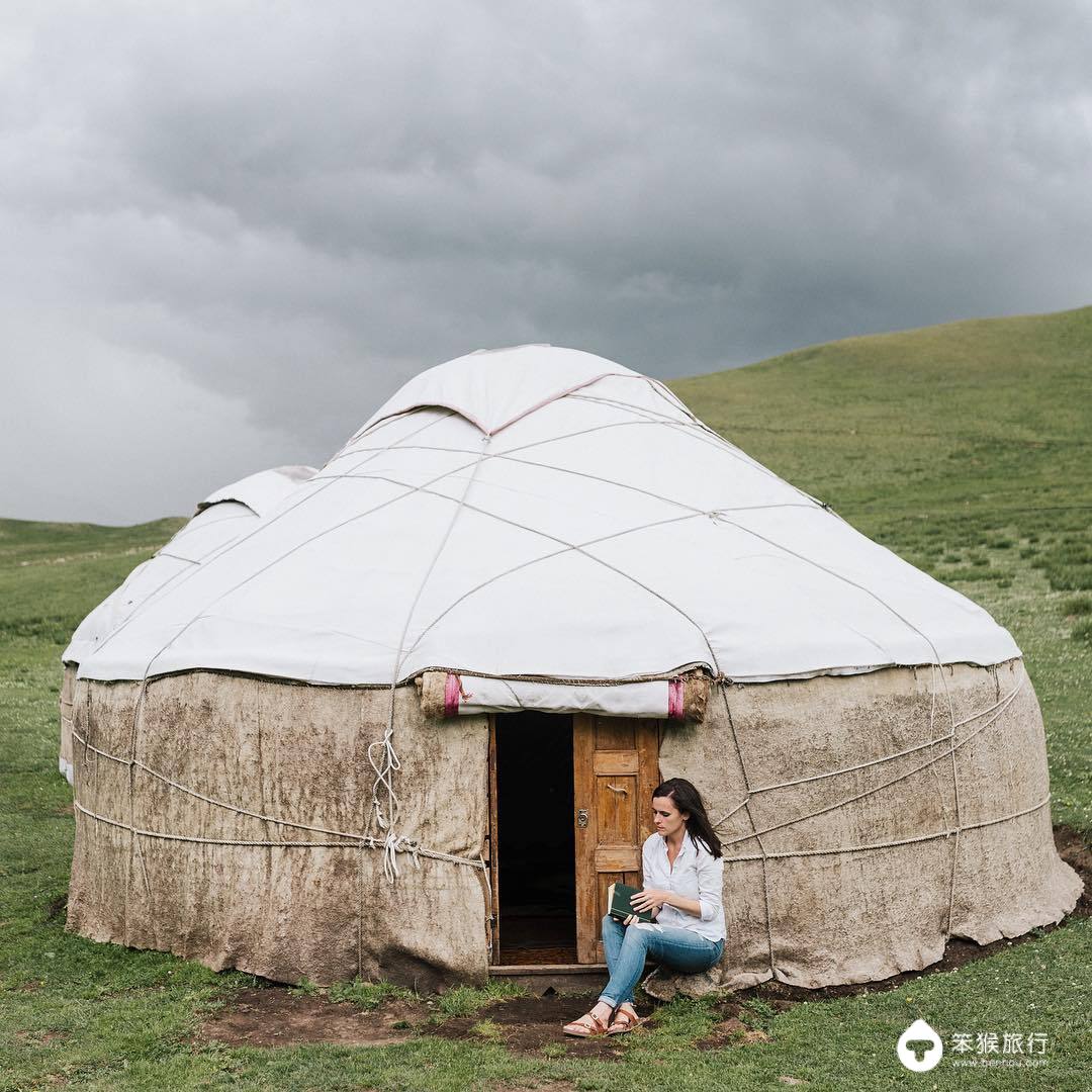 这里曾是中国领土，被誉为「中亚瑞士」，游客3天拿到电子签