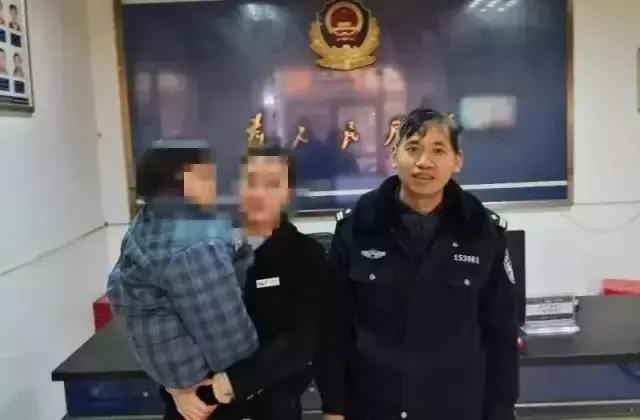 小孩吃辣条吃进icu,少年吃15包辣条抢救