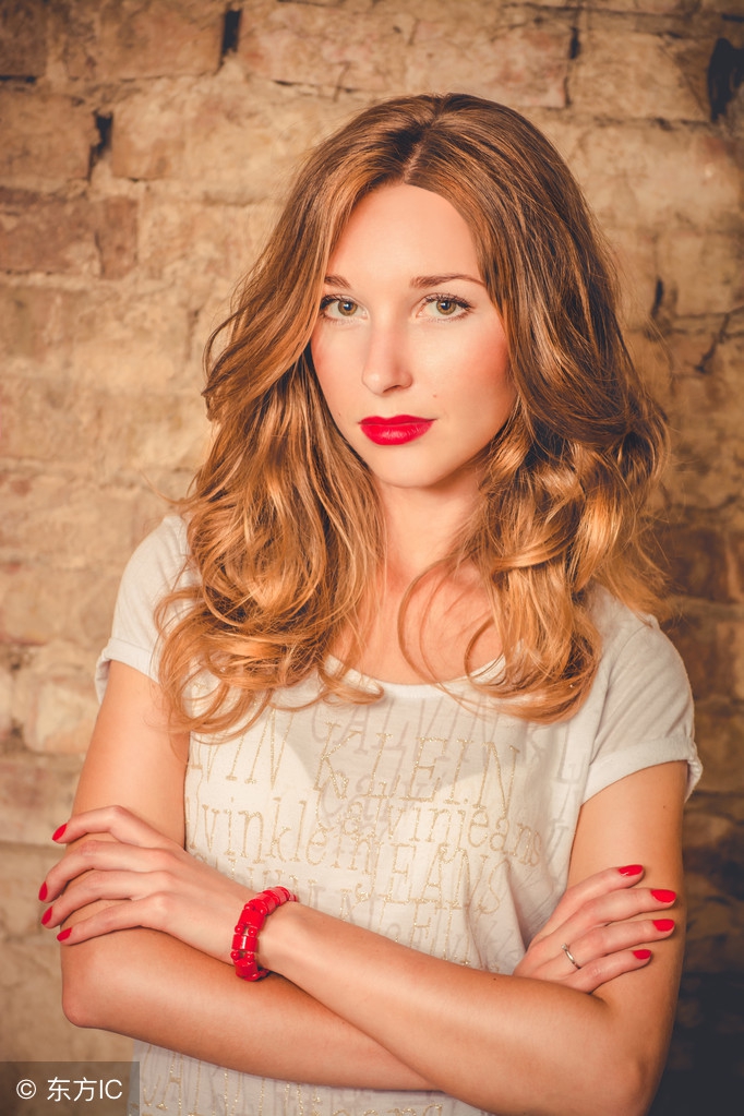 戴什么配饰是旺桃花的,好运招桃花戴什么饰品好看