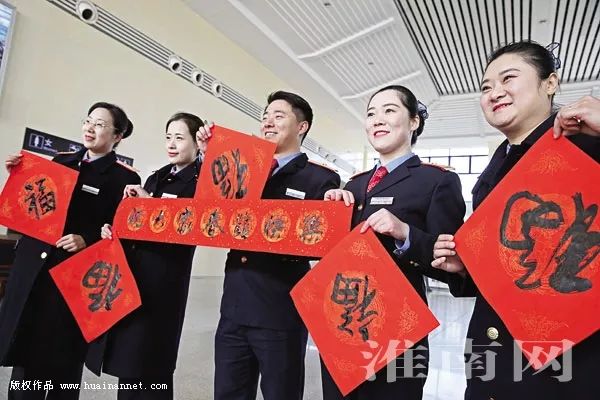 新春走基层｜我市春运首日见闻