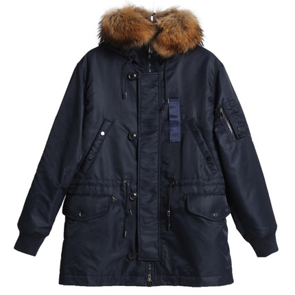 抗冻不臃肿,派克大衣有一套