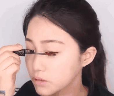 学化妆新手淡妆步骤详细,学化妆淡妆生活装