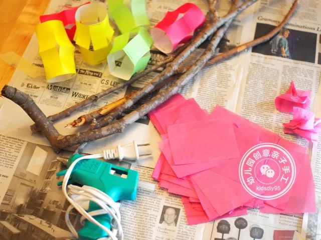 灯笼和鞭炮幼儿园手工,过年鞭炮灯笼幼儿园手工