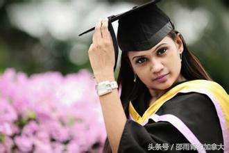 在加拿大留学10年,在加拿大留学怎么样英文