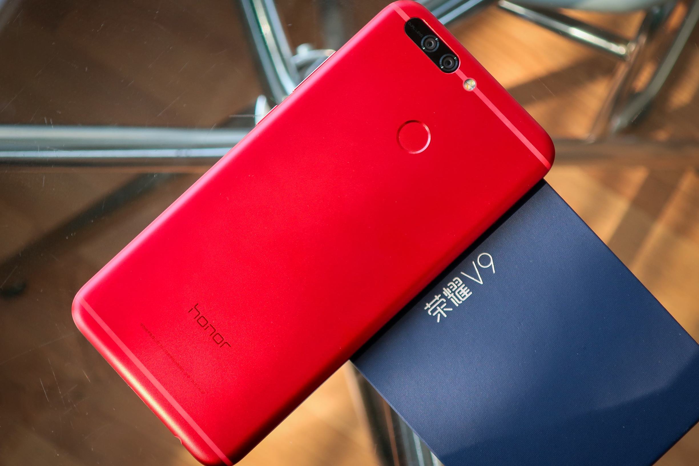 购新衣红红火火过大年,过年新衣准备起来红红火火过大年