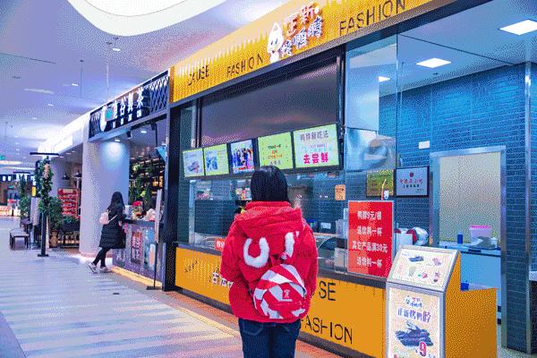 武汉春节新玩法,有一种过年叫宅在家里