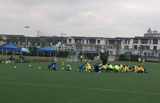 凯里足球训练营,凯里青训足球