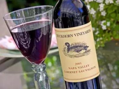 拉菲酒标真假鉴定,拉菲酒标识别图解