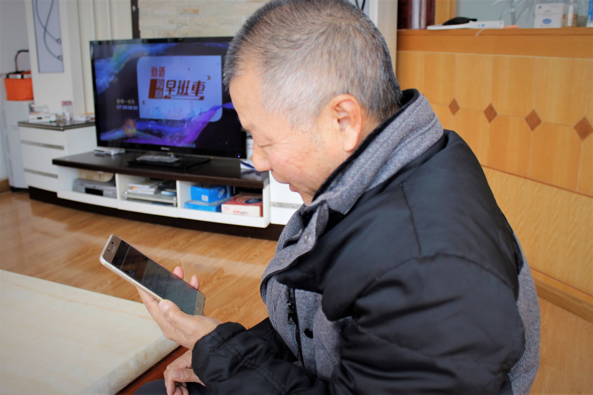 老年人网购日渐活跃,中老年人成网购新主力军