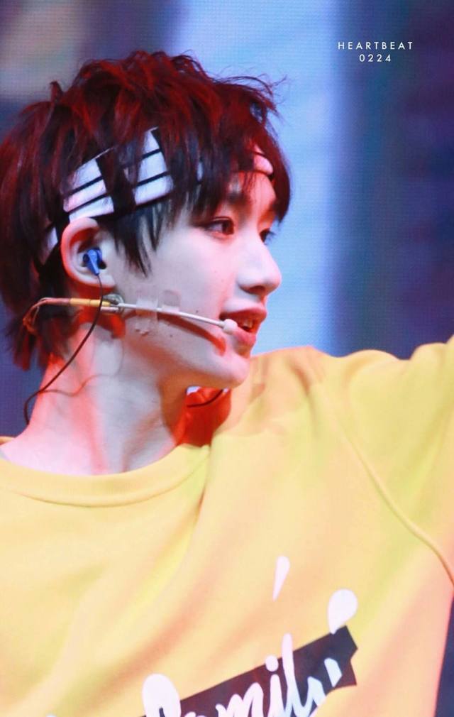 丁程鑫那些年看tfboys的眼神,丁程鑫哪一年进tf家族