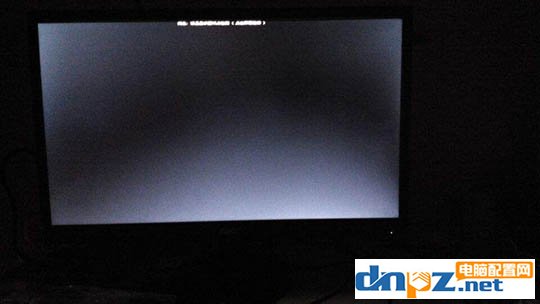 显示器漏光达到何种程度可以退换,液晶显示器漏光保修吗