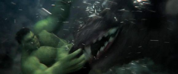 雷神3浩克打芬里尔,雷神3芬里尔片段