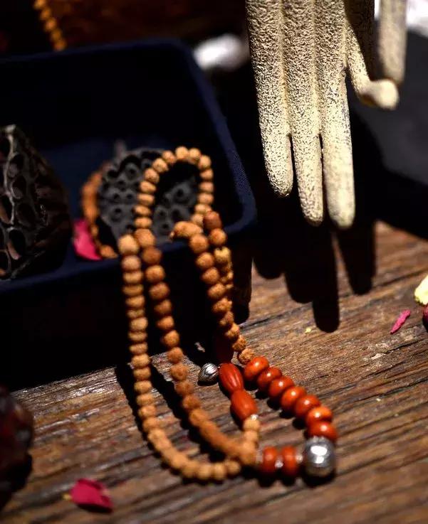 佛珠手串材料的寓意和禁忌,佛珠手串搭配讲究禁忌什么