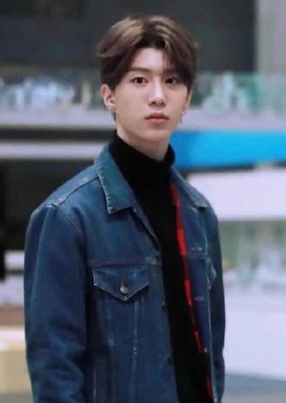 偶像练习生范丞丞蔡徐坤陈立农,范丞丞陈立农蔡徐坤偶像练习生