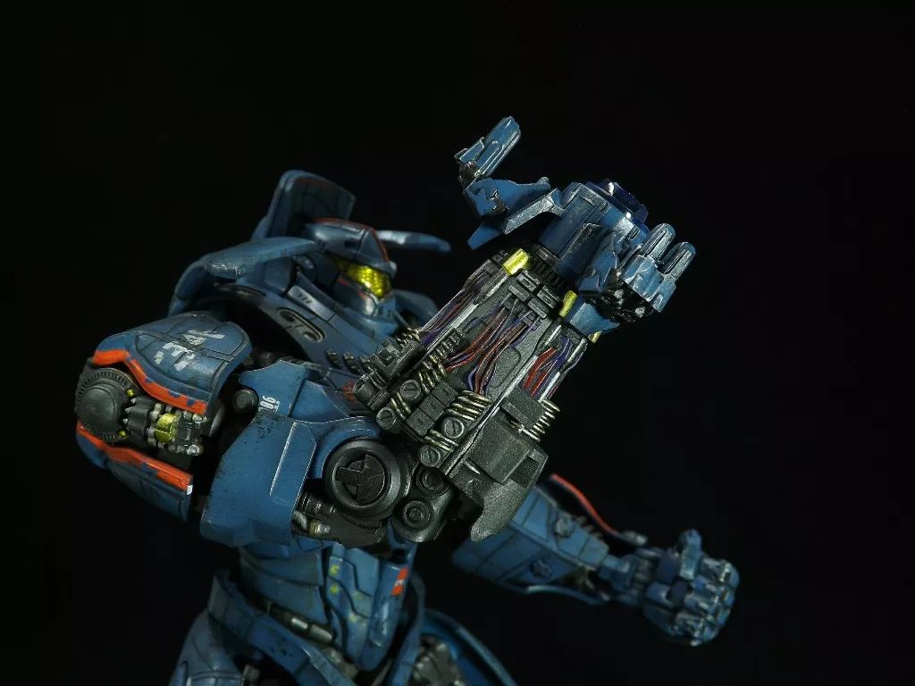 欣赏:环太平洋居然有模型?还有骨架?质量如何?