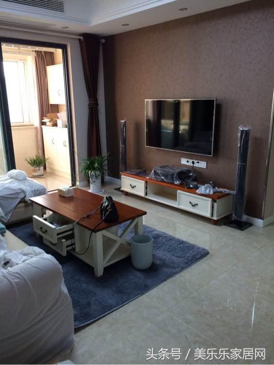 入户玄关上有个柜子怎么装修,玄关柜正对门怎么装饰