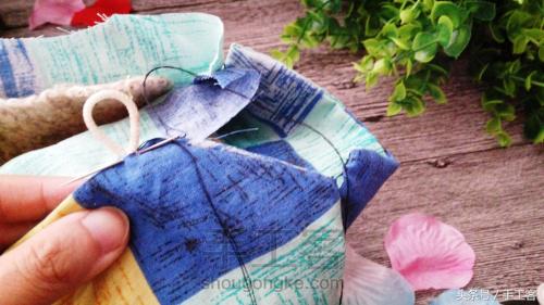 湿纸巾盖子旧物改造,旧物改造妙招旧床单