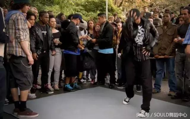 不减震易搭配怎么跳街舞?街舞必备5款鞋!