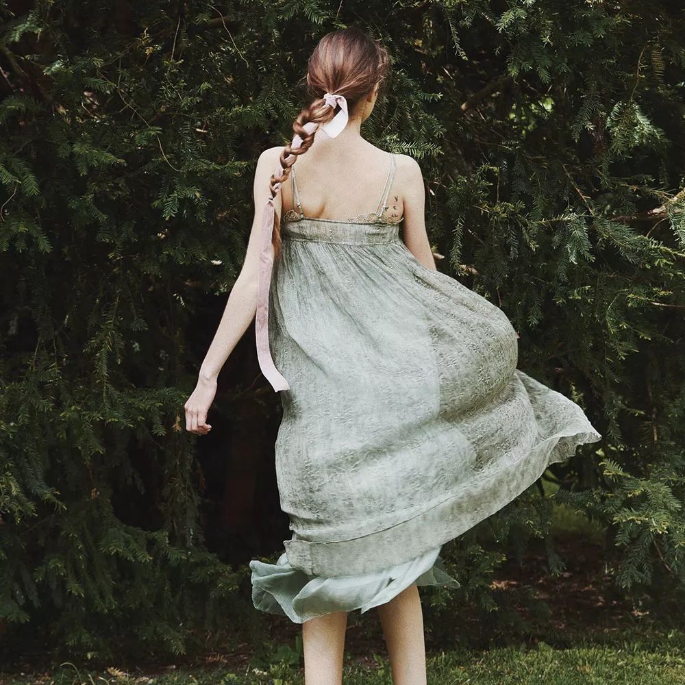 这么美的轻柔仙气的居家服 让你感受「唐顿庄园」般的英式贵族风