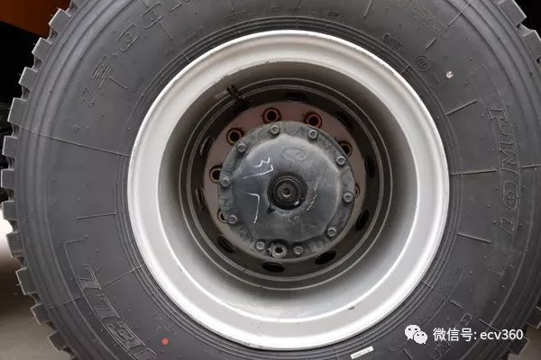 华菱汉马h7cng燃气车型评测,华菱汉马h7自卸车前四后八