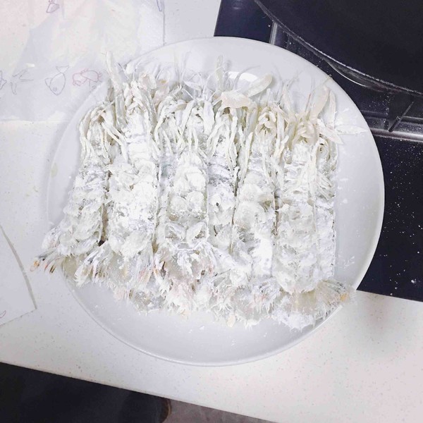 椒盐皮皮虾鲜香脆爽的做法,椒盐皮皮虾可以用冷冻皮皮虾做吗