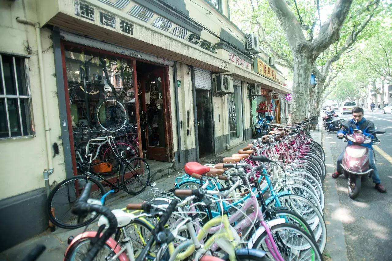 脚踏车铺开成了饭店，不远万里来的智利人当洗碗工......|海派小店