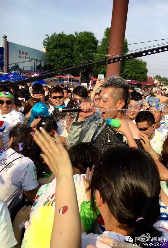 发票了提交过姓名电话的你都有机会领票,数量有限,先到先得!