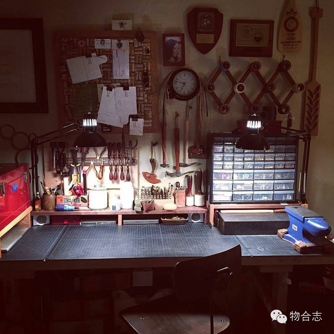 做皮具的工作台,复古皮具工作室