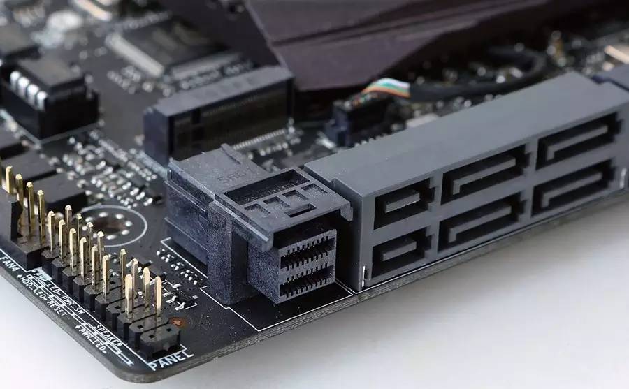 rog最新的旗舰主板,rog最新主板发布消息