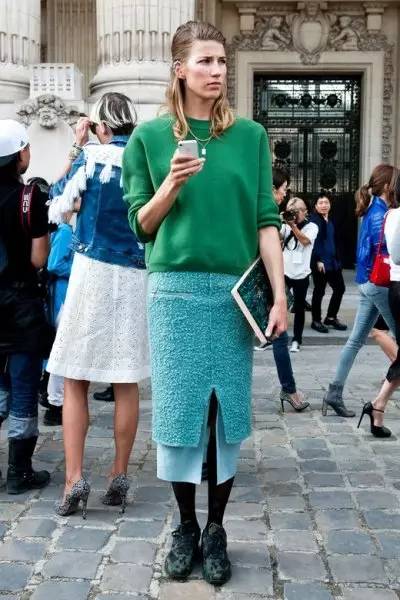 nike价值30万的鞋,nike一共赚了多少钱