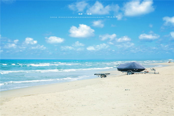 周末越南团进入东兴旅游,节假日去越南旅游怎么样