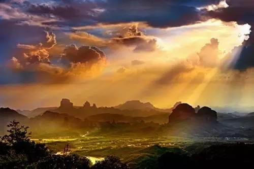 据说,江西人有了这条微信,就可以在韶关打开“仙境之门”!