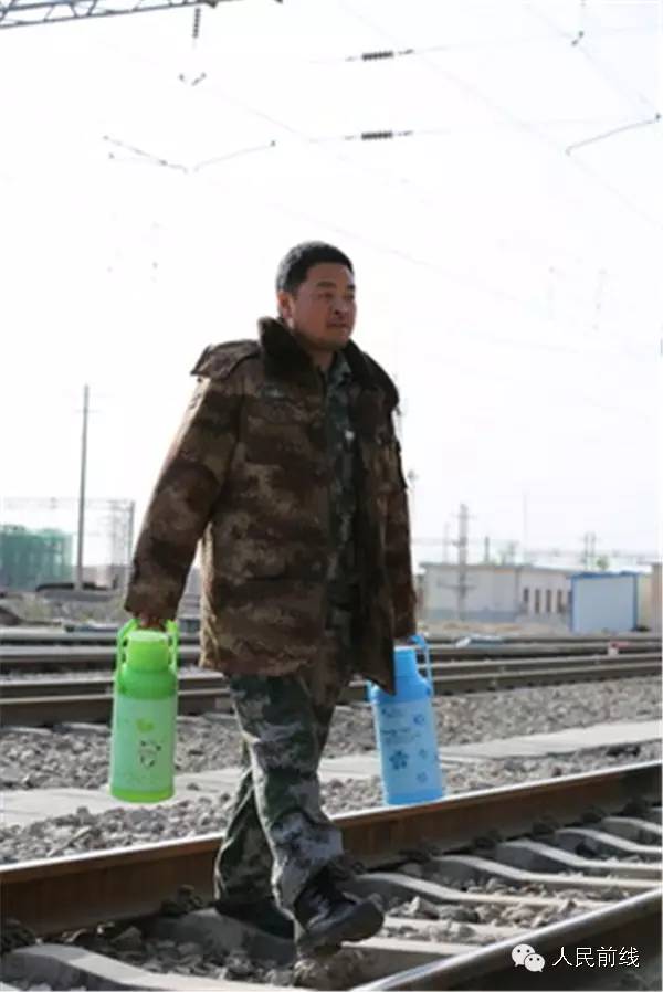 揭秘“军营镖师”：4000公里*火军**押运路如何走？答案超乎想象