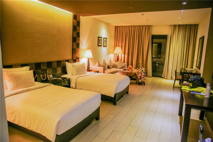 周末越南团进入东兴旅游,节假日去越南旅游怎么样