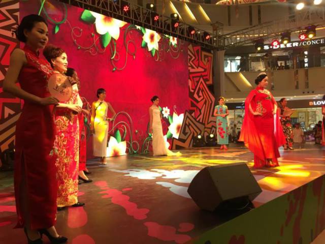 “青春飞扬,魅力东南”——东南卫视联合泰宁景区营销中心、福州流行音乐学会、福州仓山万达共同举办了音乐嘉年华