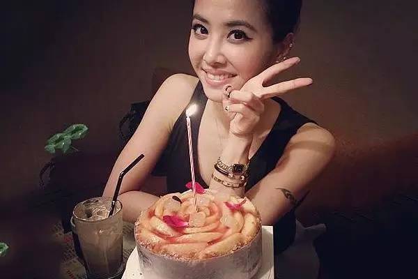 被抢到全网断货的面霜,被博主卖断货