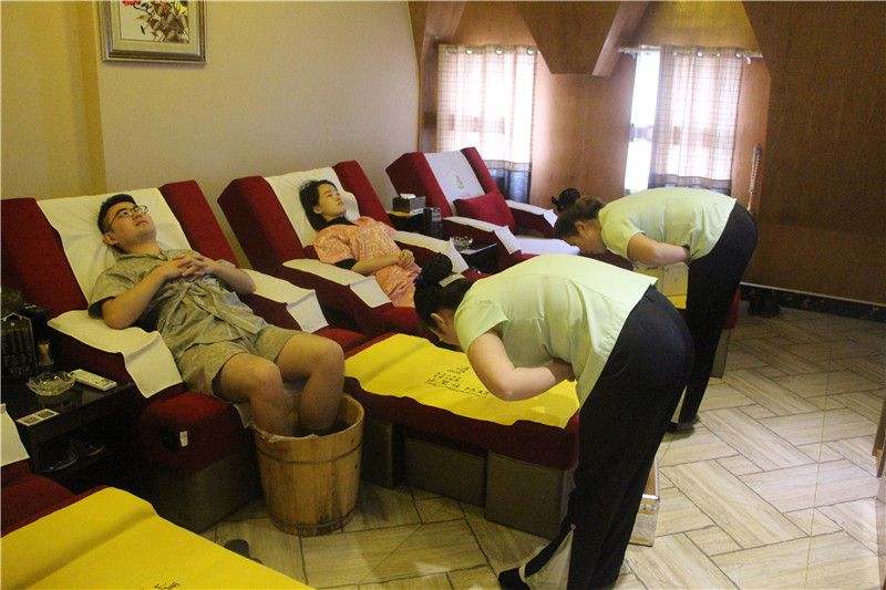 鐑熷彴鐢峰＋spa,鐑熷彴鐢峰瓙spa