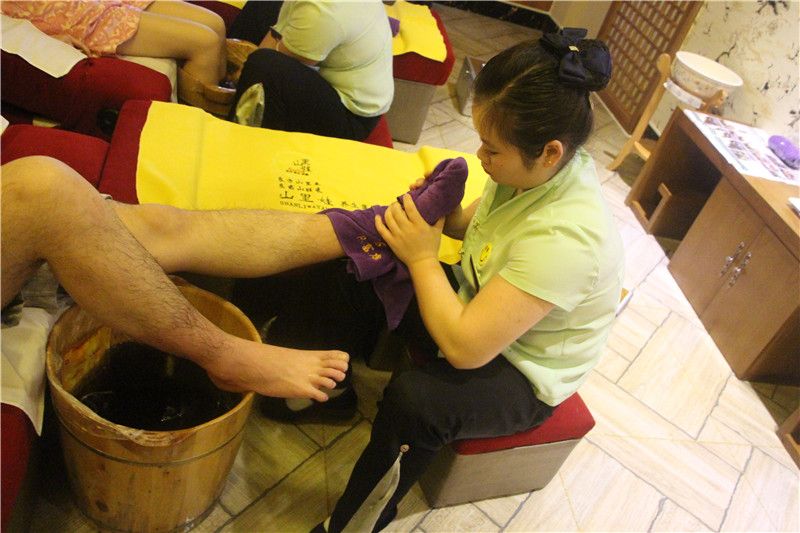 鐑熷彴鐢峰＋spa,鐑熷彴鐢峰瓙spa