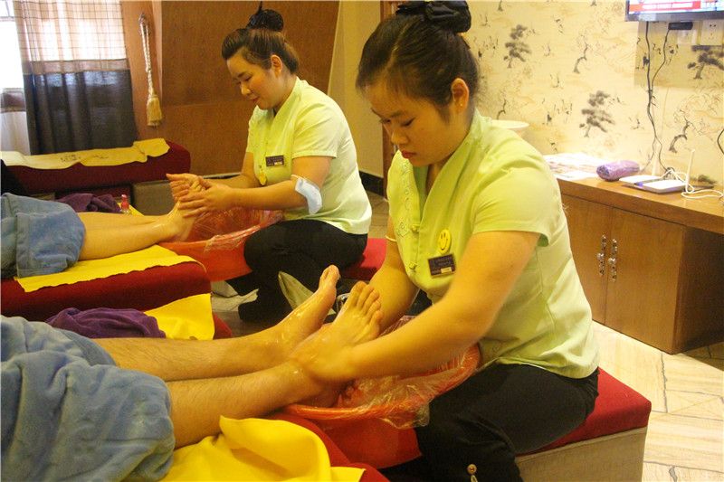 鐑熷彴鐢峰＋spa,鐑熷彴鐢峰瓙spa