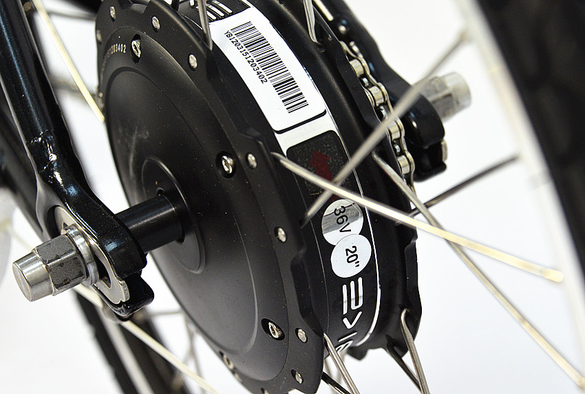 雅迪电动自行车怎么骑新手教程,菜鸟新手自行车骑行推荐